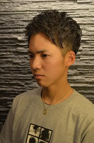 ショート メンズ ヒロ銀座御徒町店長 孫田航平のヘアスタイル