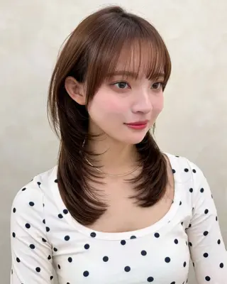 ミディアム レイヤー/縮毛矯正 /新宿/佐藤巧己✨のヘアスタイル