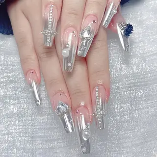 ネイル 🦋チップ長さだし 専門店🦋のネイルデザイン
