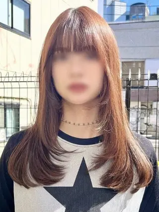 ミディアム LONESS所属・成岡 愛美のヘアスタイル