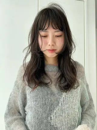 ロング カラー パーマ KVELL ユナのヘアスタイル