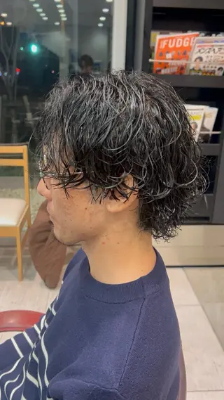ミディアム パーマ メンズ EARTH大宮宮原店所属・ri kuのヘアスタイル