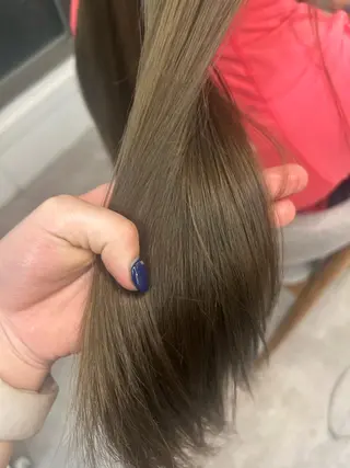 カラー mizuki ／カットモデル募集のヘアスタイル