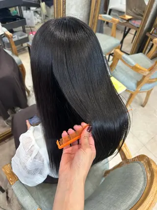 ロング カラー パーマ AnFye forprcoのヘアスタイル