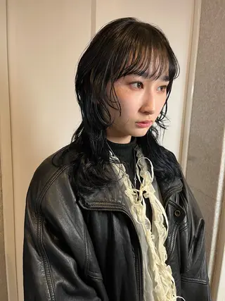 セミロング カラー 💖艶ハイトーン髪質 改善💖ケンシンのヘアスタイル