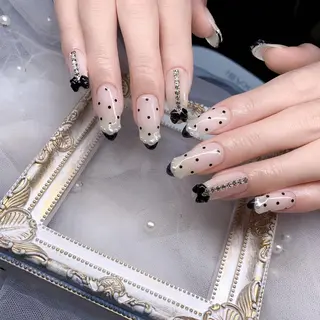 ネイル Queens 榊 まおのネイルデザイン