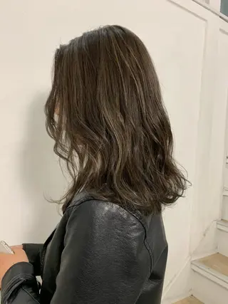 ショート カラー 西村あきや トレンド韓国ヘアのヘアスタイル