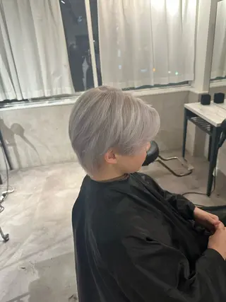 カラー メンズ 🇰🇷ハイトーン× 韓国レイヤー레이어드のヘアスタイル