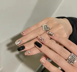 ネイル シ シのネイルデザイン