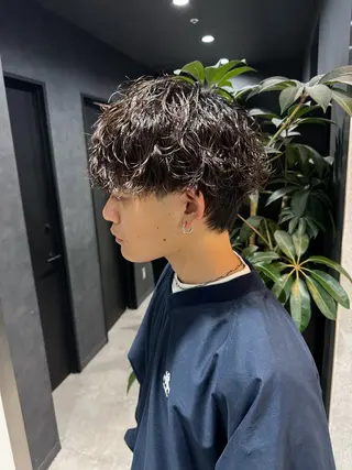 ショート カラー パーマ ヘアアレンジ メンズ スパイキー/フェザー /波巻き/かいとのヘアスタイル