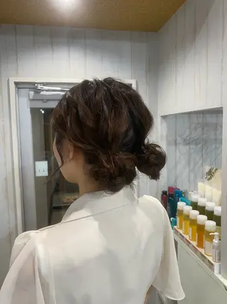 セミロング ヘアアレンジ リト /渋谷/ハイトーンのヘアスタイル