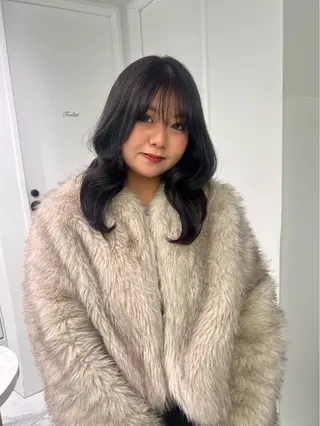 カラー Risa/盛れる レイヤー/艶カラーのヘアスタイル