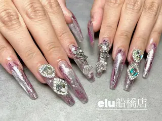 ネイル elu :nail&eyeのネイルデザイン
