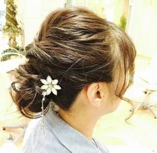 ヘアアレンジ 🇰🇷韓国風艶髪✨ 髪質改善 倉岡しおんのヘアスタイル