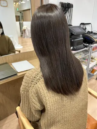 セミロング 池之上 吏花のヘアスタイル