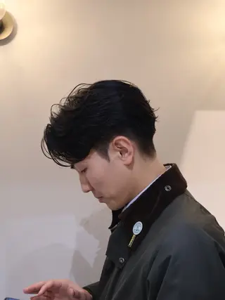 パーマ メンズ 大阪茶屋町 メンズカット関田拳のヘアスタイル