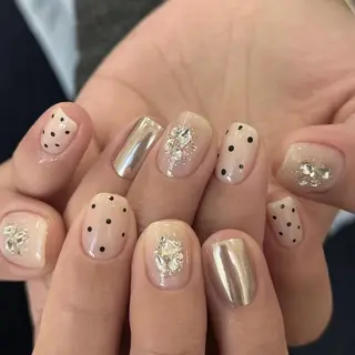 ネイル エリ🫧 nail池袋東口のネイルデザイン
