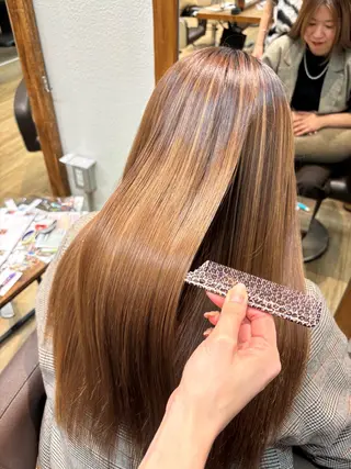 ロング 洛樹 /フェード/ ハイライト/パーマのヘアスタイル