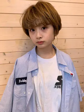 ショート カラー 安達 俊亮のヘアスタイル