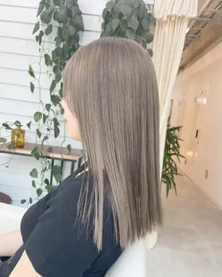 ミディアム ブリーチ有無Wカラー メンズパーマ大成のヘアスタイル