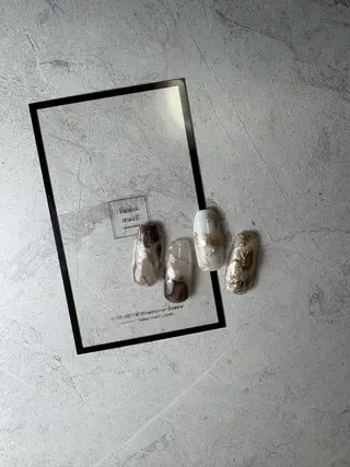 ネイル nailsalon Loaのネイルデザイン