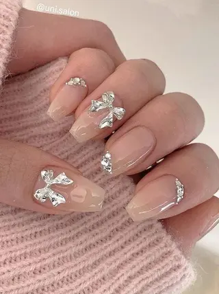 カラー AIN Nailのネイルデザイン