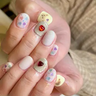 ショート カラー ネイル 森 瑞紀のネイルデザイン