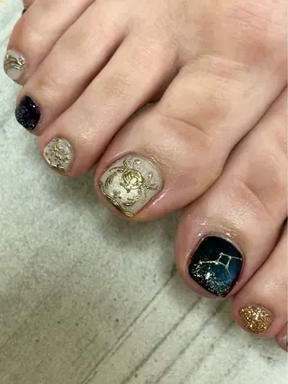 ネイル FIORITURA Maikoのネイルデザイン