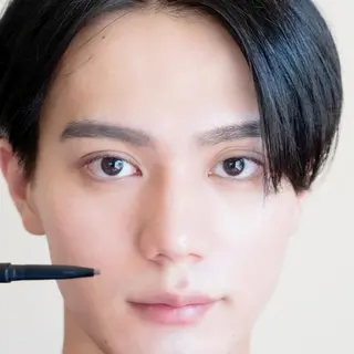 メンズ アイブロウ ブリリアンス東京 銀座店のマツエク・マツパデザイン