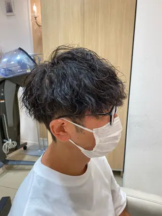 ショート パーマ メンズ メンズ特化型美容師 栗山勇人のヘアスタイル