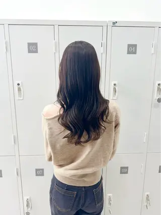 ロング カラー 相田 絢音のヘアスタイル