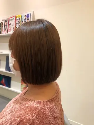 ショート カラー 阪上 沙織のヘアスタイル