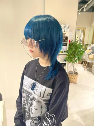 ショート カラー 渋谷🤍ハイトーン、 エクステ🤍アミルのヘアスタイル