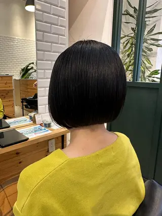 ショート アリーマーケットリル 小林将士のヘアスタイル