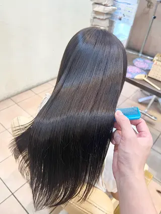 ロング 地毛風ストレート ⚡️下ノ村柊斗⚡️のヘアスタイル
