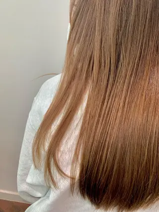 ミディアム カラー 髪と心を整える美容師 透明感カラー/ボブのヘアスタイル