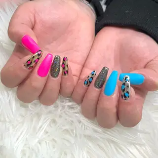 ネイル ネイルサロンリベラ 金山店　水野のネイルデザイン