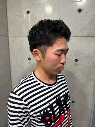 メンズ RYUSEI/メンズ スタイル.パーマのヘアスタイル