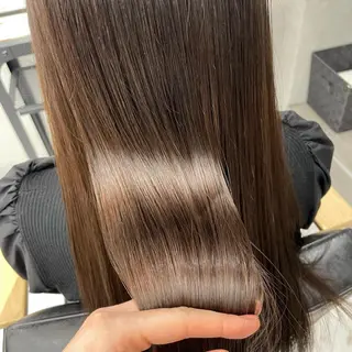 ロング カラー パーマ ヘアアレンジ メンズ キッズ ネイル マツエク・マツパ アイブロウ mona/ ストレートスタイル✨のヘアスタイル