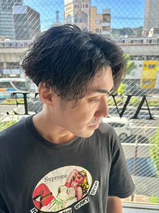 ミディアム パーマ 穐田 航のヘアスタイル