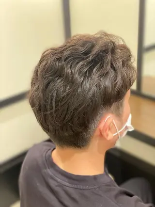 パーマ メンズ 阪岡 杏夢のヘアスタイル