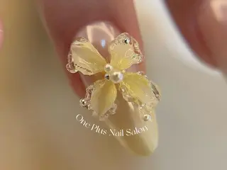 ネイル One Plus Nail Salonのネイルデザイン