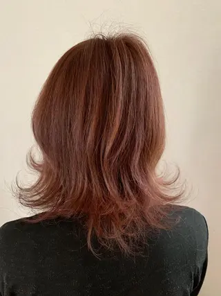 ミディアム 開發 紗貴のヘアスタイル