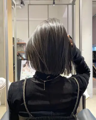 ショート 秋山 裕香のヘアスタイル
