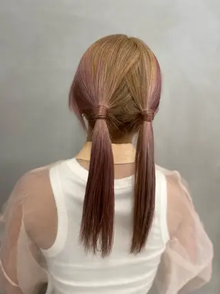 ミディアム カラー ヘアアレンジ mina 🌷のヘアスタイル