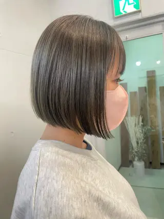 ショート レイヤー べージュ 白石研太のヘアスタイル