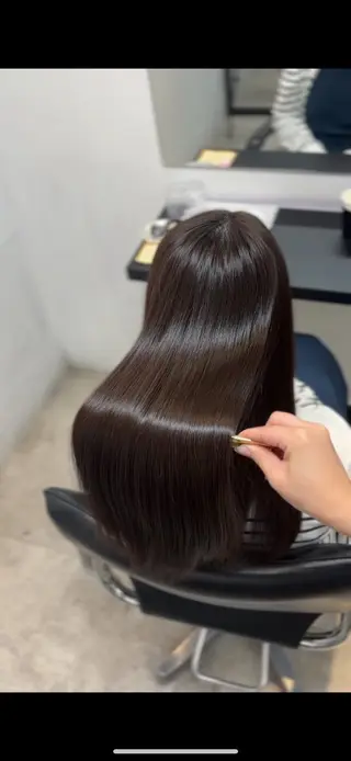 ロング 髪質改善♡ 保坂汐音のヘアスタイル