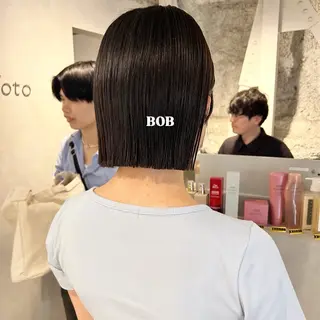 ショート カラー 切りっぱなしBOB 職人💜Anzuのヘアスタイル