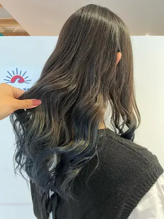 ロング 田中 沙羅のヘアスタイル