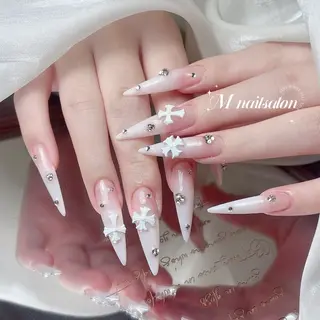 ネイル M🌷nail 長さだし専門店のネイルデザイン